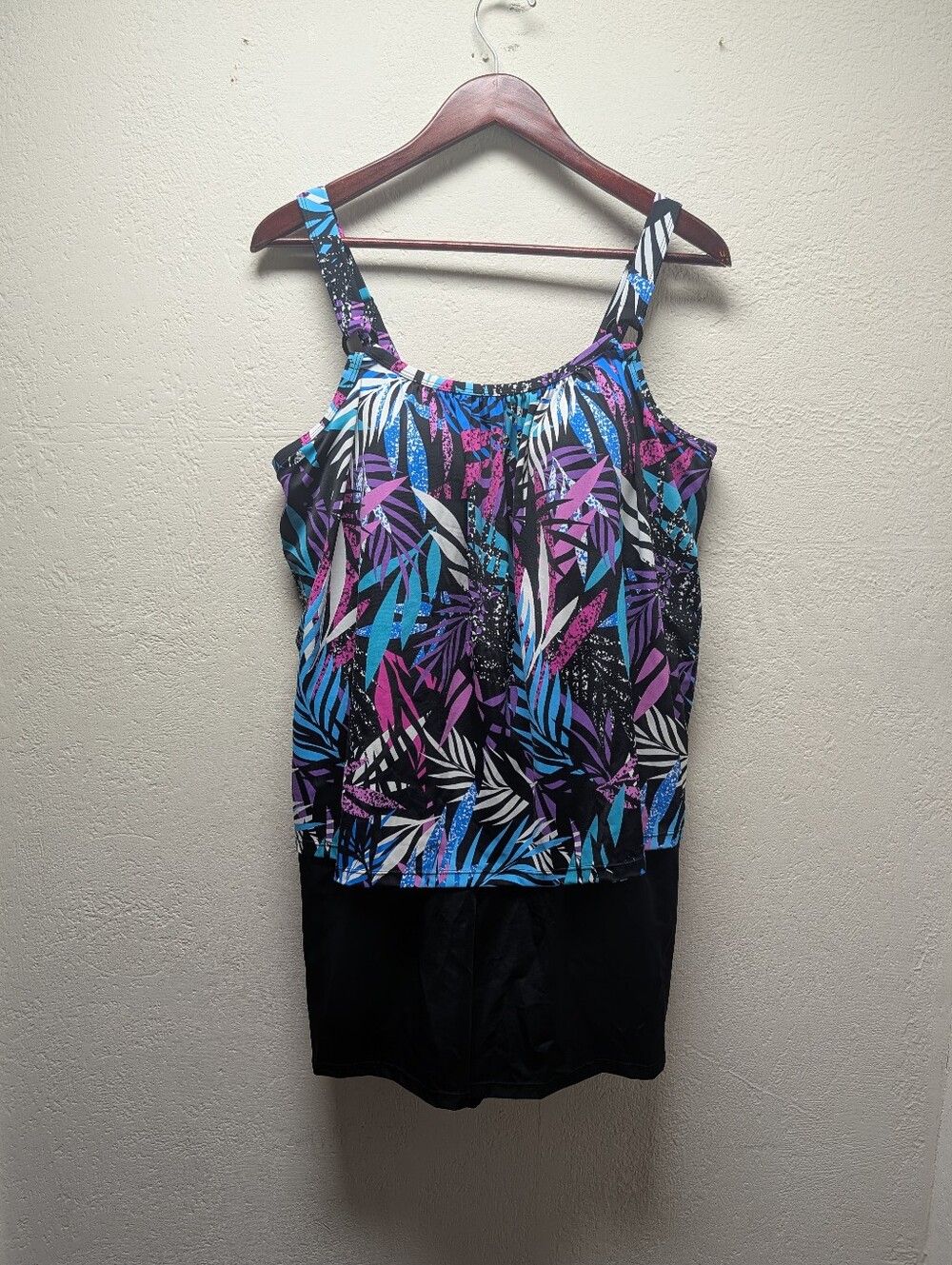 Swim 365 Plus Size Tank Overlay Swim Romper Tummy Control Palm Leaf Size 18